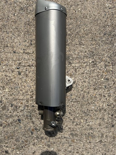 Genuine yamaha yzf 2010 16 - genuine,